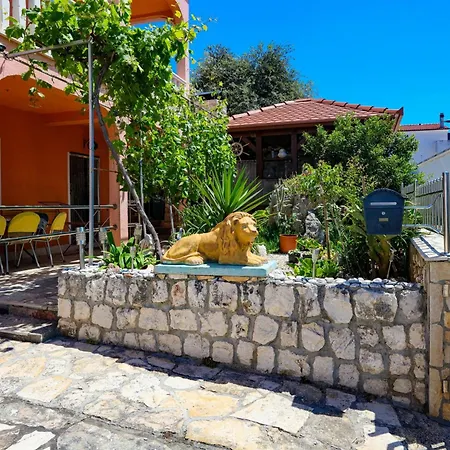 With Swimming Pool - 25961 דירה *