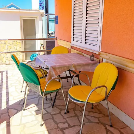 With Swimming Pool - 25961
