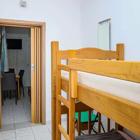 Apartamento With Swimming Pool - 25961 Rogoznica (Sibenik-Knin)