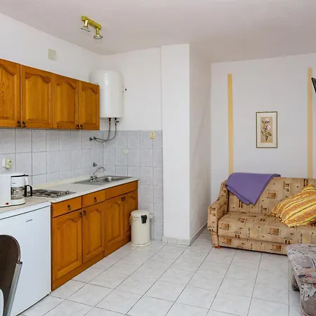 With Swimming Pool - 25961 Rogoznica (Sibenik-Knin)
